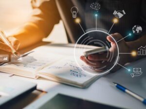 Học cao đẳng từ xa ngành Kế toán giúp cung cấp kiến thức thực tế