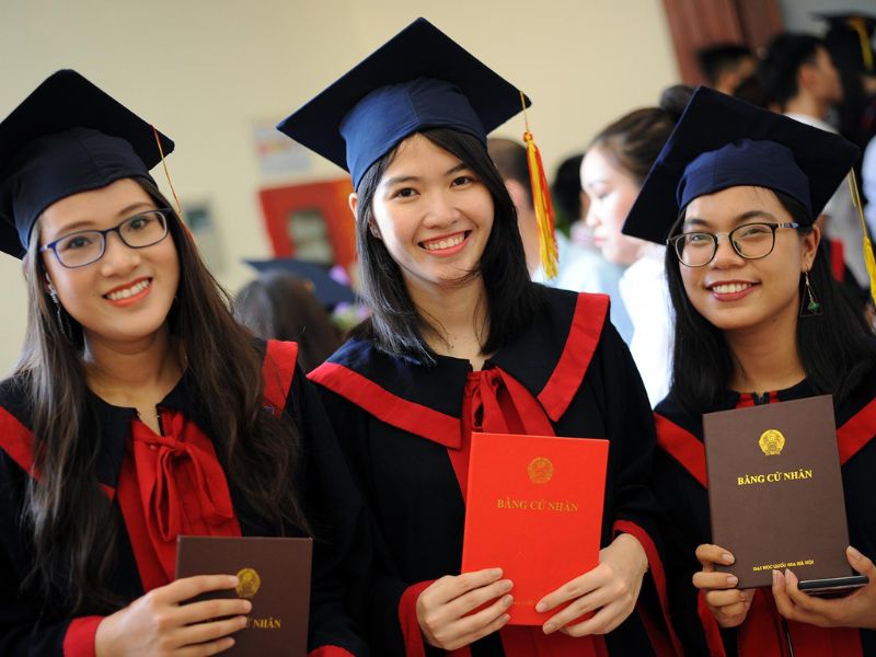 Người học không nhất thiết phải có bằng cấp 3 để xét tuyển cao đẳng