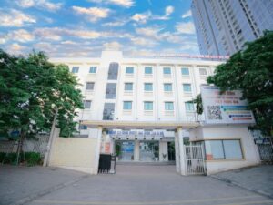 Trường Cao đẳng Thương mại và Du lịch Hà Nội