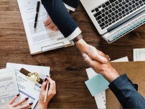 Lựa chọn học Quản trị Kinh doanh từ xa với rất nhiều ưu điểm hấp dẫn